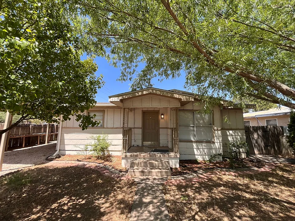 400 N Elm Ave #806