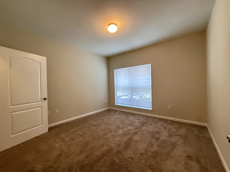 Wesley Kensington Apartments at Stonecrest — Photo 438