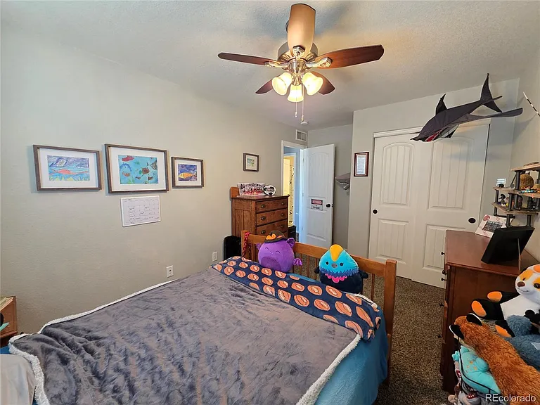 8269 Cypress Wood Dr — Photo 21