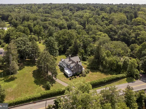1206 River Rd, Titusville, NJ 08560