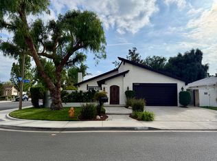25303 Via Oriol, Santa Clarita, CA 91355