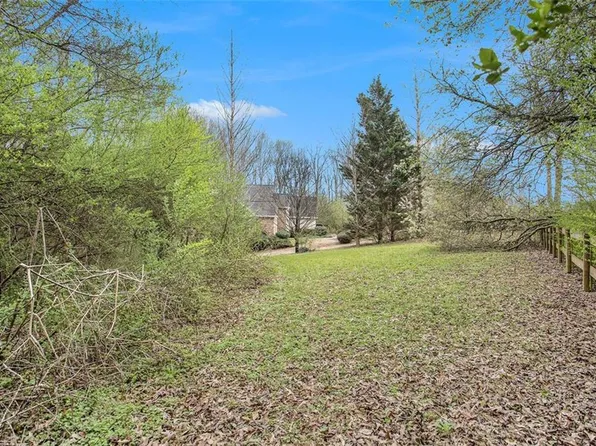 55 Saint Andrews Ct, Hiram, GA 30141