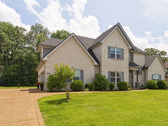 2nd image of 1223 Emmie Reece Dr