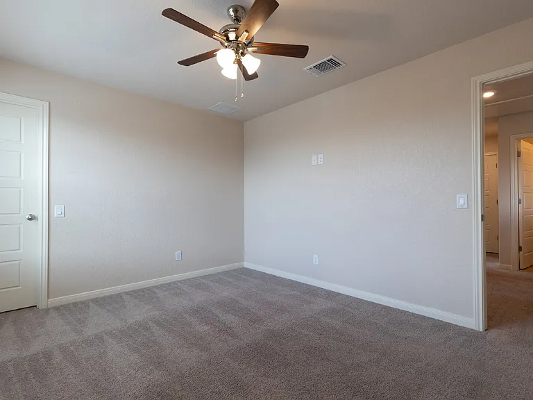 746 Farmers Dell — Photo 31