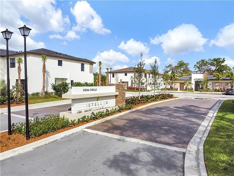 1st image of 4091 N Palm Aire Dr #4097