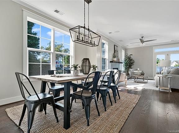 4th image of 13704 Bonnerby Ct