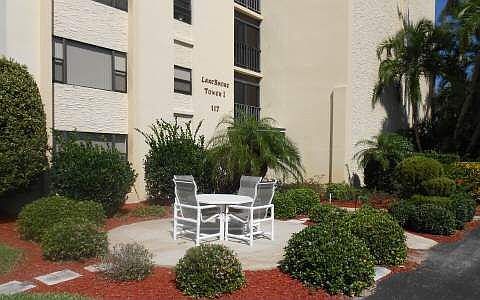 2nd image of 117 Country Club Dr Unit 704-1
