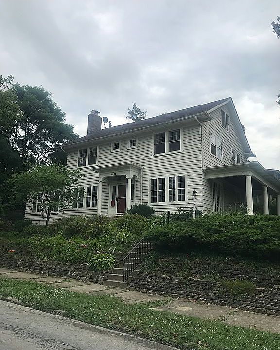 1st image of 1801 S B St