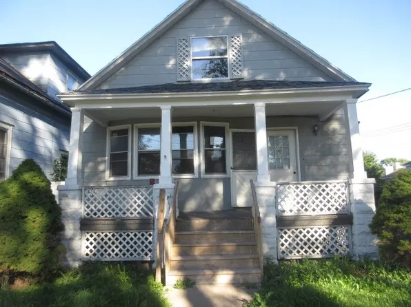 1305 S Van Buren St, Bay City, MI 48708