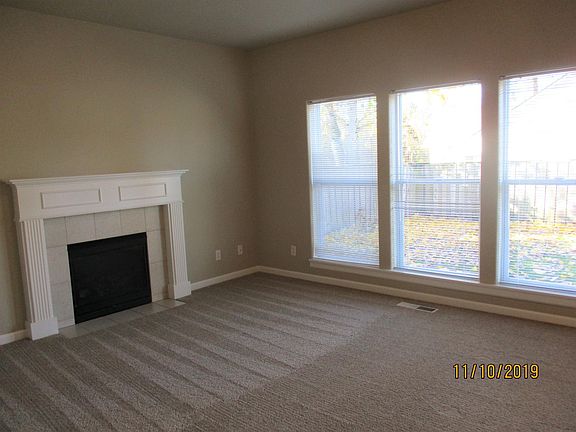 3rd image of 10025 NW 312th Pl