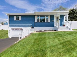 436 Lepes Rd, Somerset, MA 02726