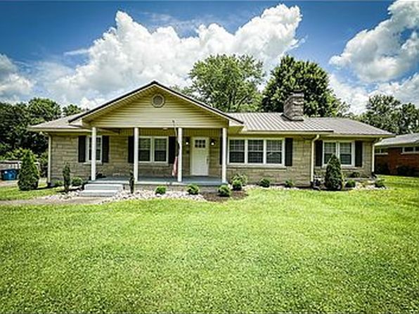 811 McCullum Ave