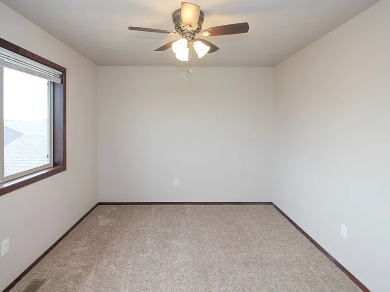 Tanner Court Estates -3 bed units townhouses in Tea, SD! — Photo 62