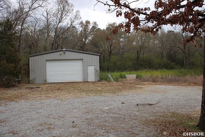 1st image of 122 Kathy Ln
