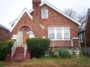 6059 N Pointe Blvd, Saint Louis, MO