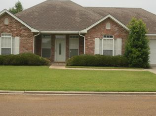 807 North Ct, Greenwood, MS 38930