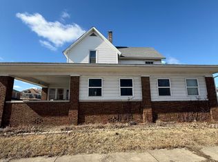 119 E Broadway St, Astoria, IL 61501
