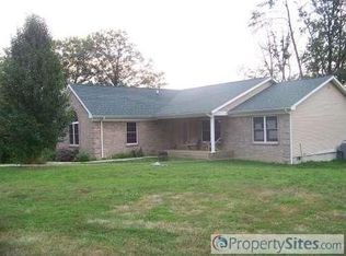 22601 Mahan Rd, Marysville, IN 47141