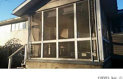 4th image of 111 Colony Park Dr