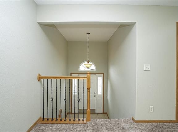 5th image of 1226 NW Ashley Ln