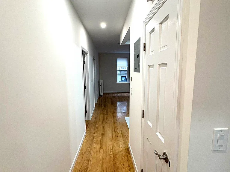 30-59 33rd St #1R — Photo 2