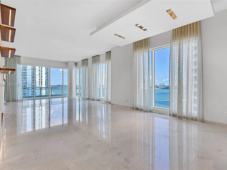 900 Brickell Key Blvd #1002 — Photo 11