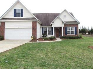 1129 Windy Hill Dr NW, Conover, NC 28613