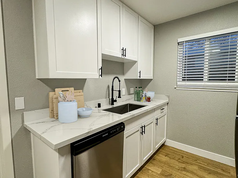 2304 Maher Dr #2 — Photo 3