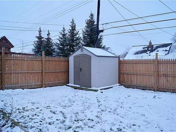 4th image of 106 Canterbury Ln