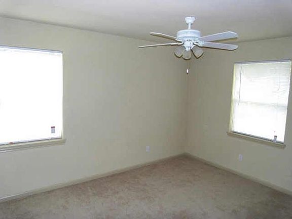 5th image of 1505 Delmar Dr