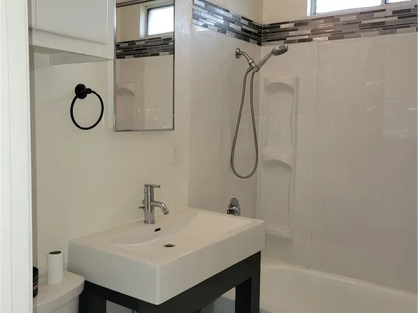 7912 Glencoe Dr, Huntington Beach, CA 92647