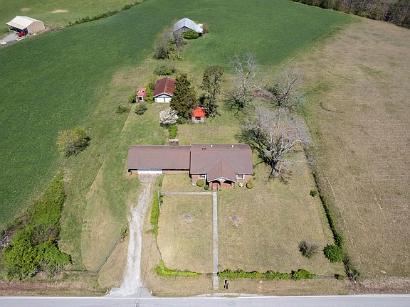 3rd image of 2511 Mowbray Pike