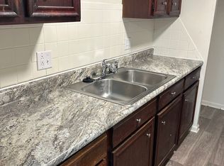 1866 Cedar Hill Rd #C, Lancaster, OH 43130