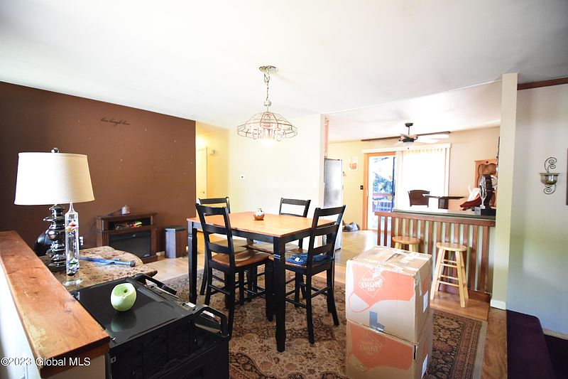 5th image of 57 Trottingham Road