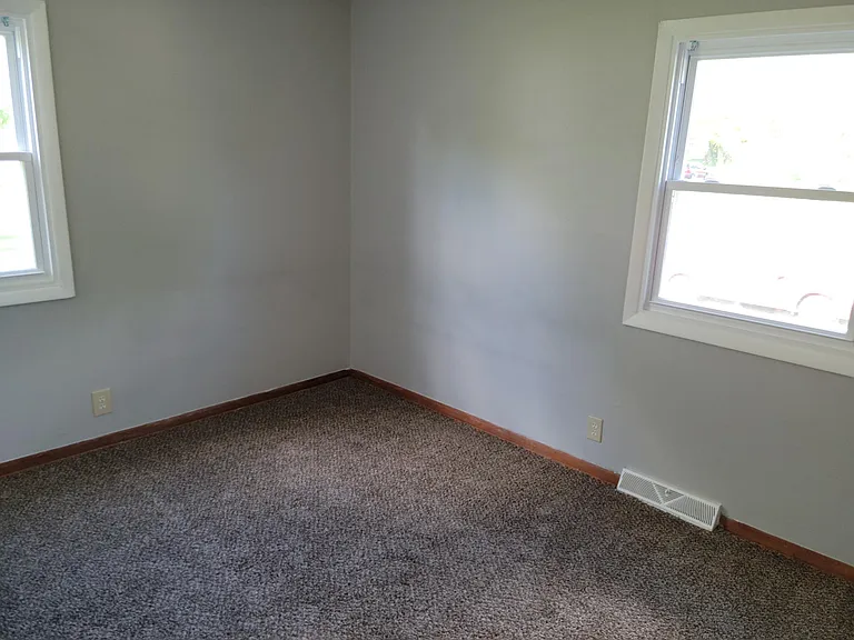4175 S 51st St — Photo 5