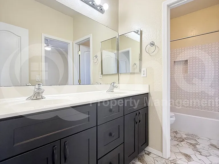 7732 E Western Hills St — Photo 9