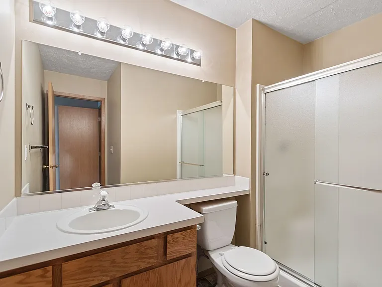 10008 N Colfax Rd #101-115 — Photo 14