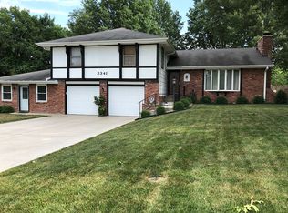 2341 SE Blair Dr, Topeka, KS 66605