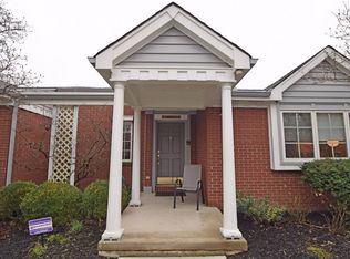 8854 Montgomery Rd, Cincinnati, OH 45236