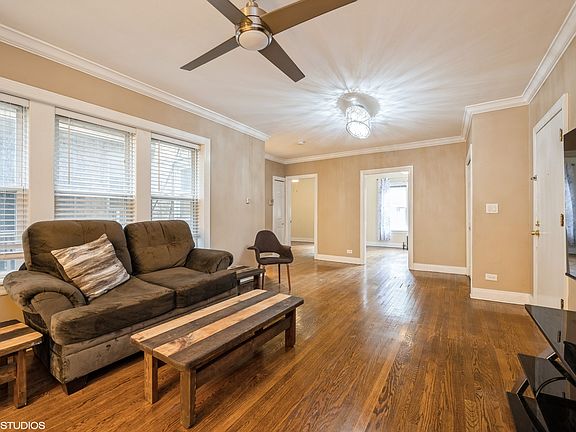 3rd image of 6970 N Wolcott Ave APT 1