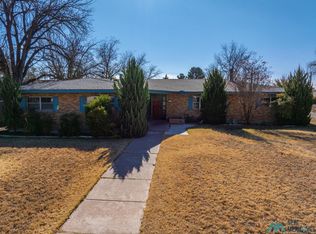 606 Rosemary Ln, Roswell, NM 88201