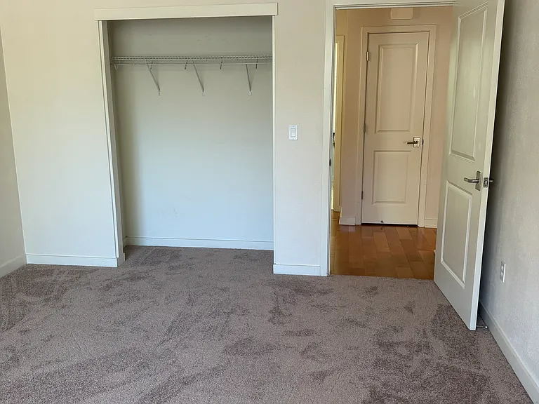 4463 Hyde Cmn #106 — Photo 12