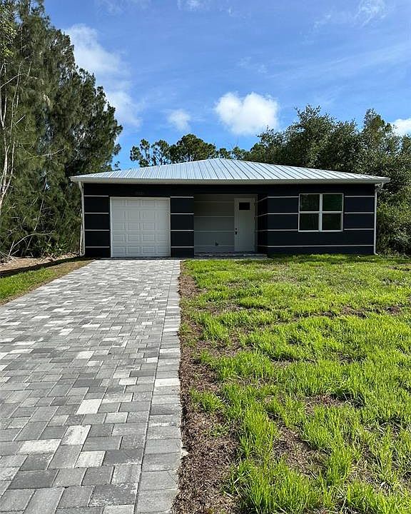 1st image of 28234 CHINQUAPIN DRIVE
