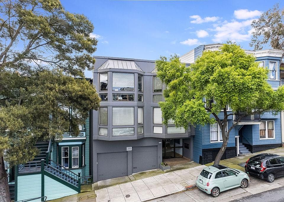 1st image of 3053 Pine St APT 103