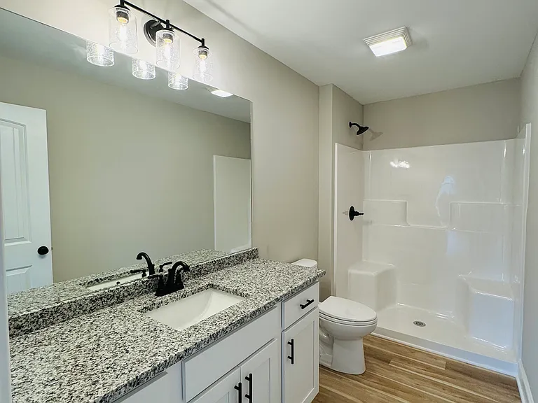 4900 E Emory Rd — Photo 14