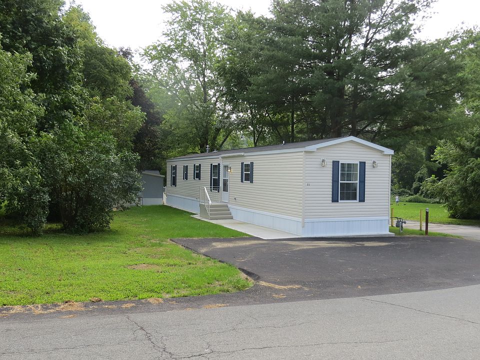 1st image of 21 Saratoga Dr