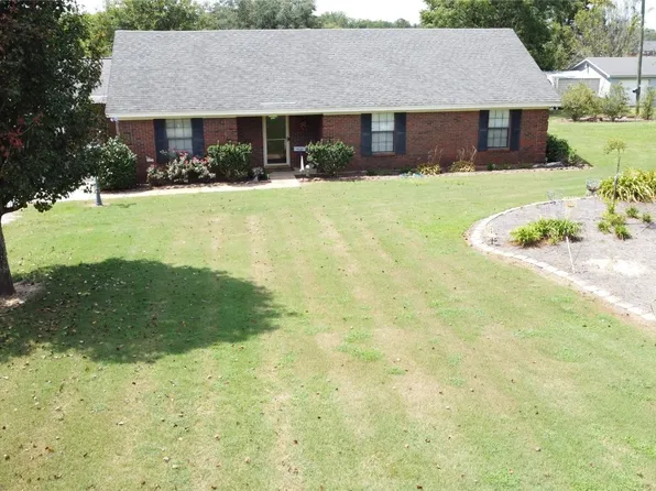 115 Lake Region Cir, Wetumpka, AL 36092