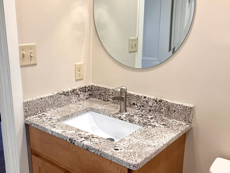 647 Isabella St #2 — Photo 7