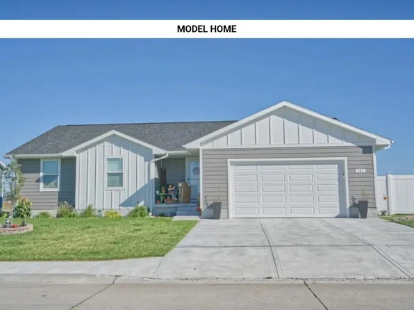 2203 Patriot Dr, Lexington, NE 68850