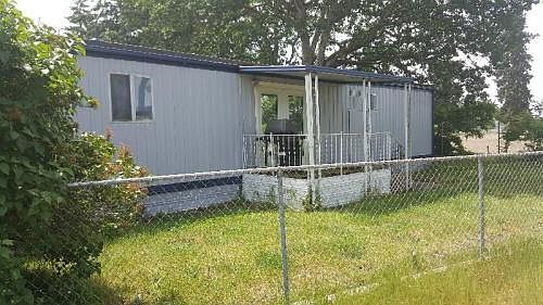 2nd image of 8502 32nd Avenue Ct S